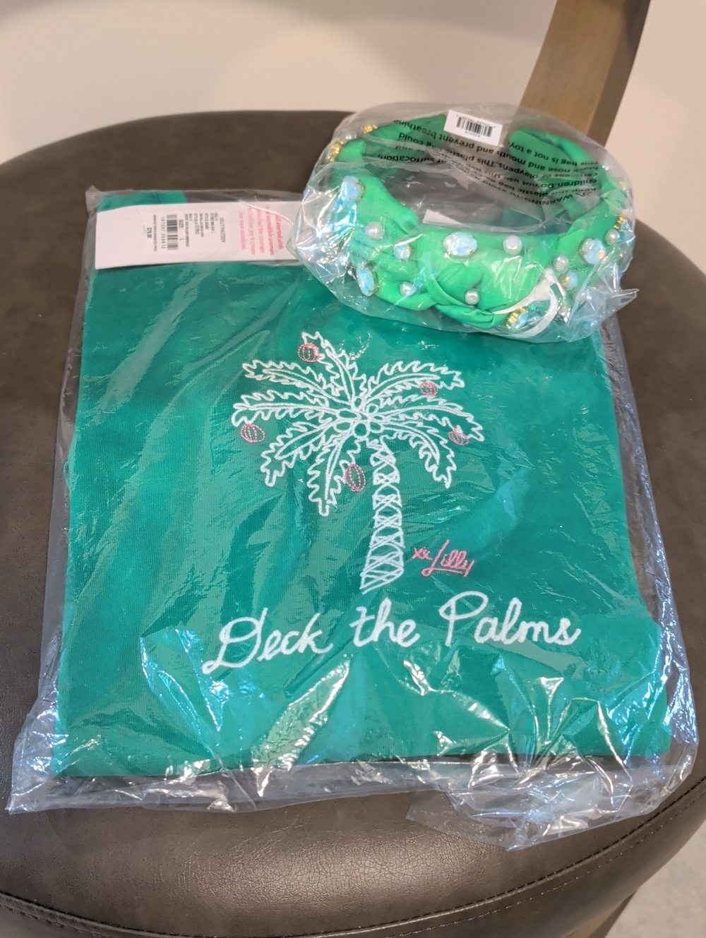 Lilly Pulitzer Green "Deck the Palms" Tee and Slim Knot Embellished Headband NWT